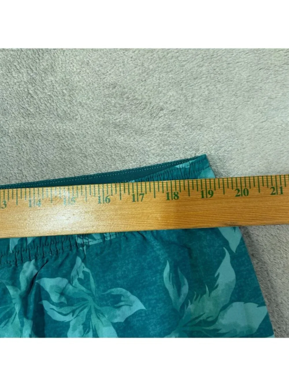 NWT Kirkland Signature Men's XXL Swim Shorts Teal Floral Print
